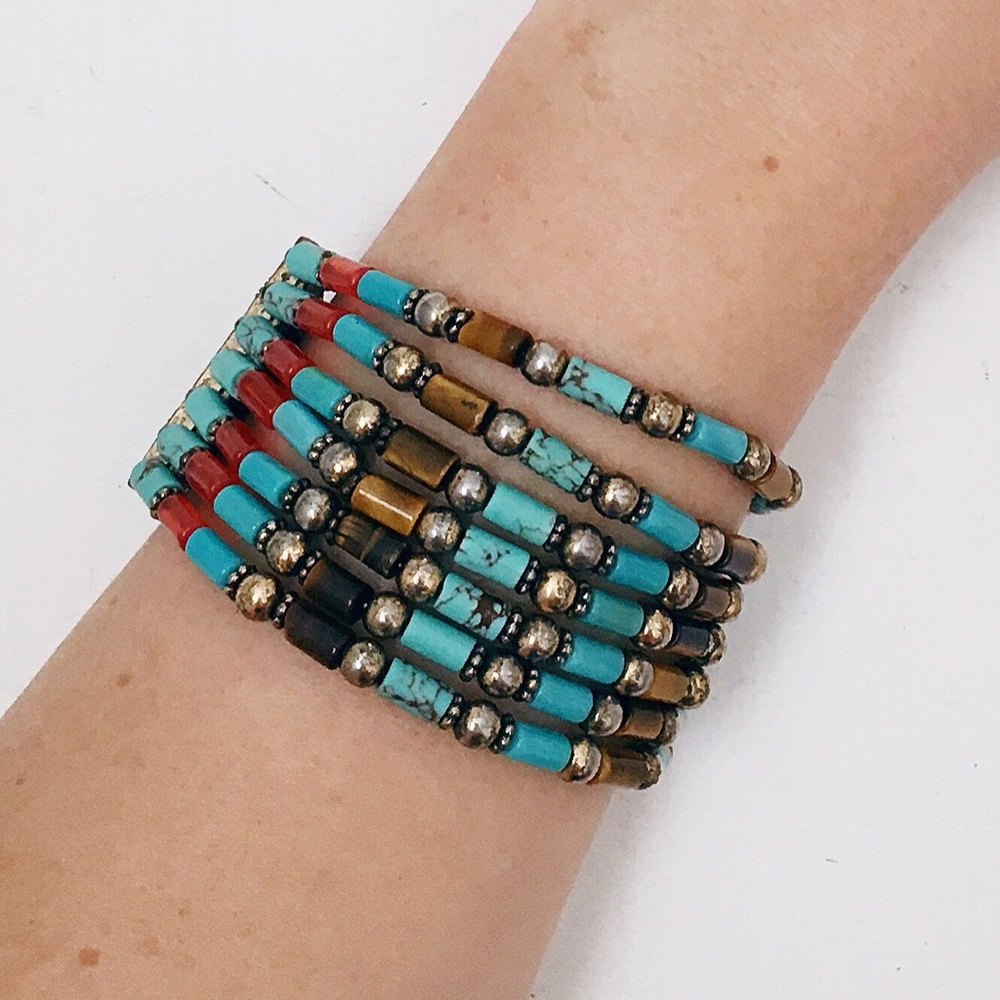 ❤️SOLD❤️ Lucky Brand Turquoise Beaded Bracelet